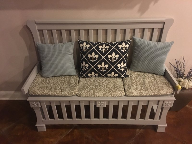 Переделка детской кроватки в диванчик