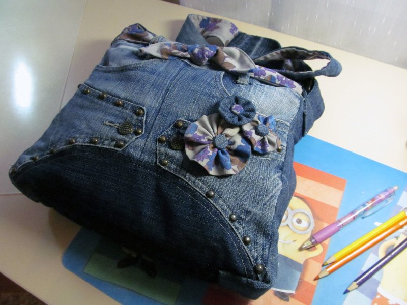 Креативные джинсовые сумки своими руками