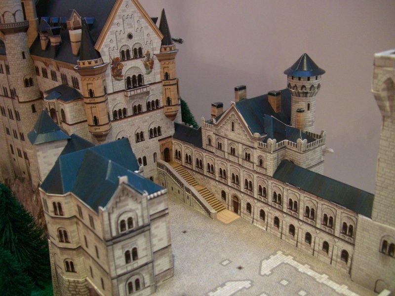 Модель замка Нойшванштайн