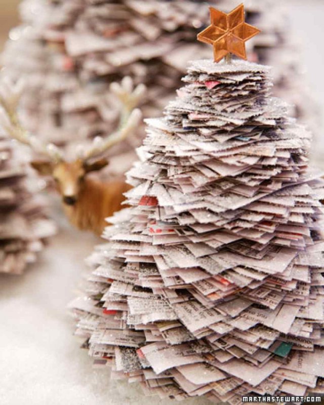 Новогодняя елка из бумаги