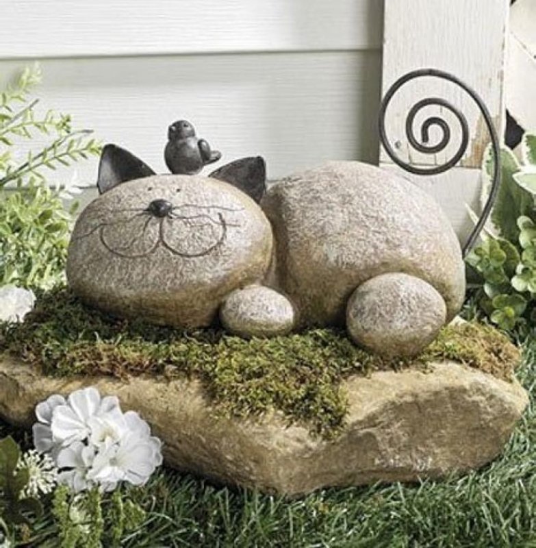 Каменные фигурки для сада