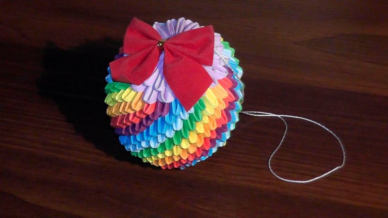 Модульное оригами новогодние игрушки