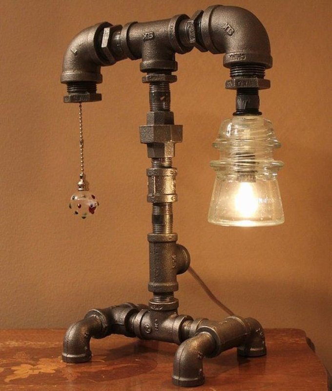 Светильник из водопроводных фитингов