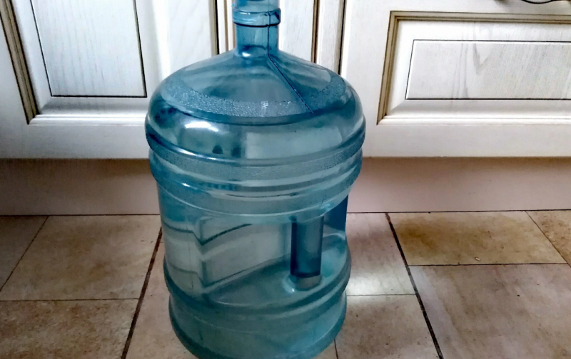 Как выглядит литровая бутылка