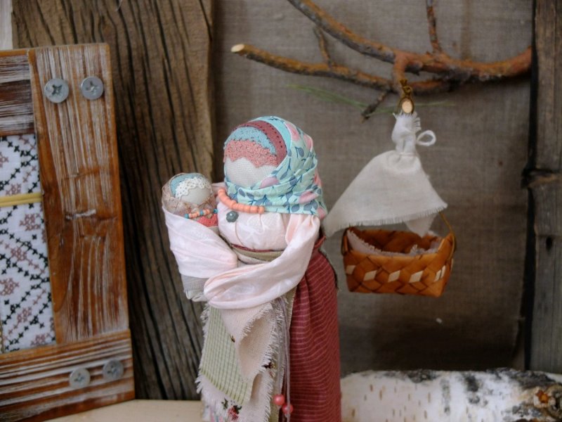 Тряпичная народная кукла мамушка