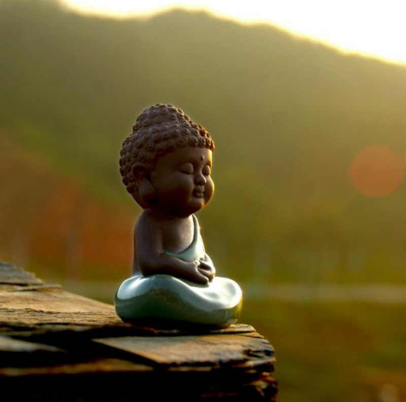 Маленький Будда статуэтка