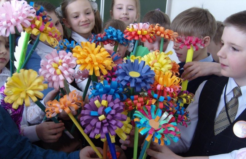 Праздник цветов для начальной школы