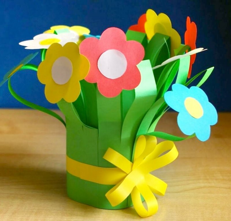 Поделка корзинка с цветами из бумаги