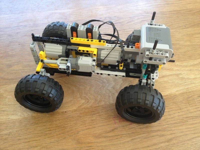 LEGO Technic 42029 тюнингованный пикап