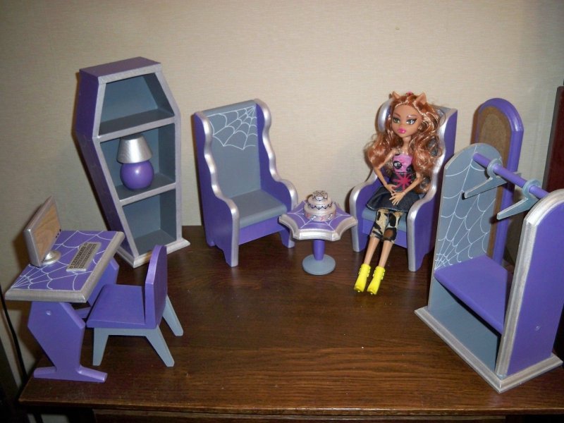 Самодельная мебель для Барби