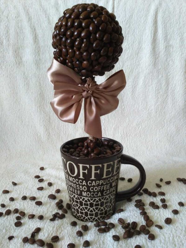Декор из кофейных зерен