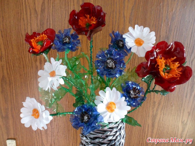 Цветы из гофробумаги гербер