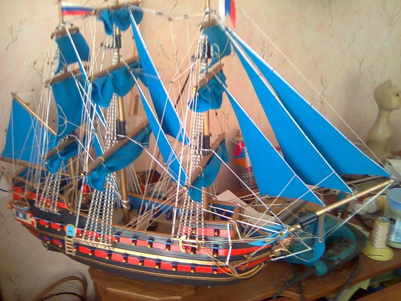 Кораблик из бросового материала для детского сада