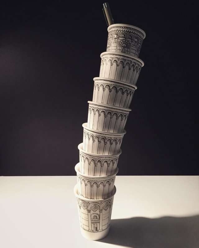 Макет Пизанской башни из бумаги