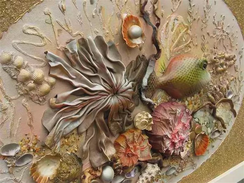 Панно из морских раковин