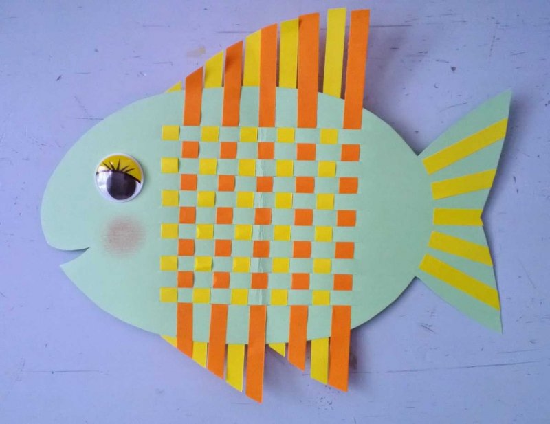 Рыбка из пластилина для детей