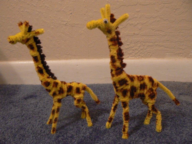 Жирафы текстильные