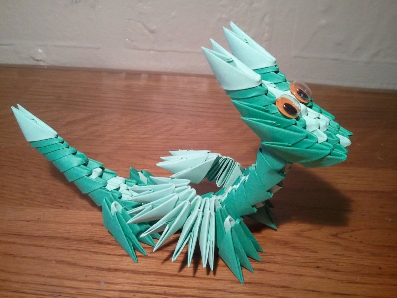 Голова дракона из бумаги
