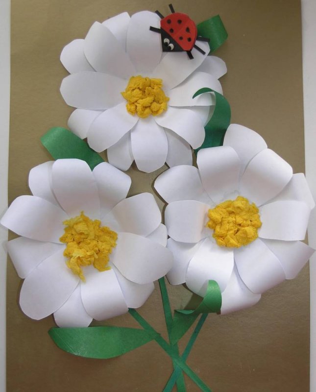 Цветы из бумаги в детском саду