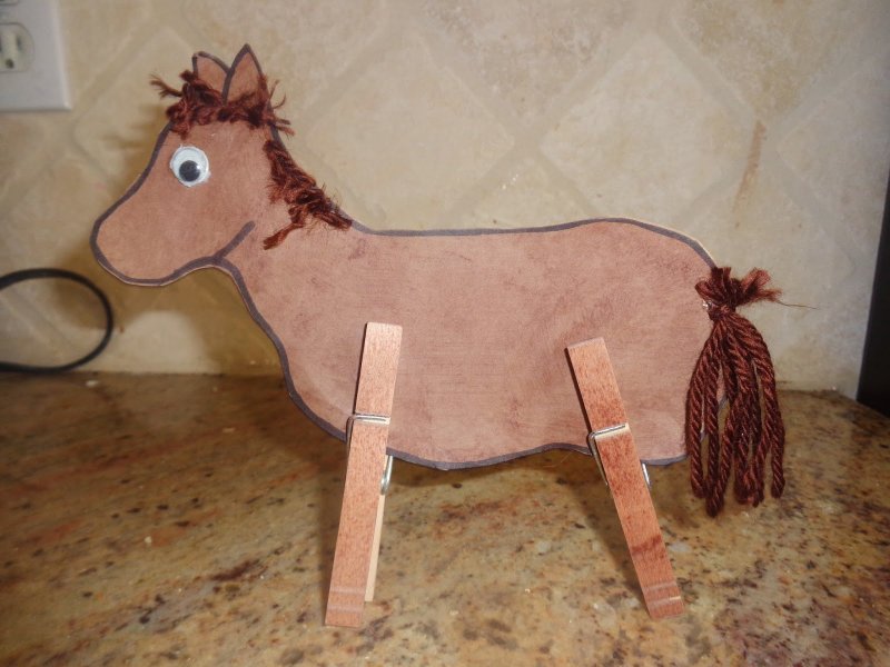Поделка лошадь из картона