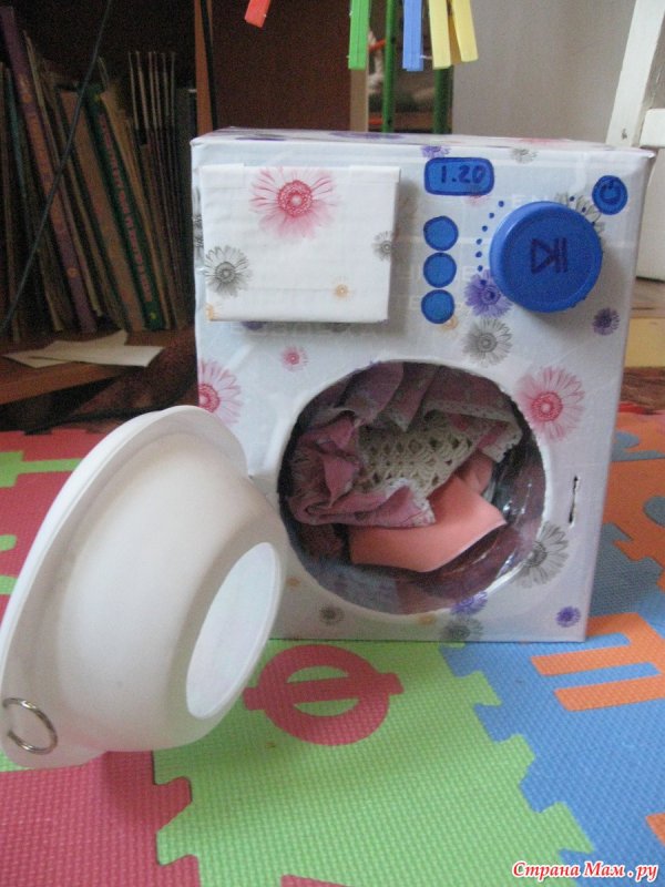 Стиральная машинка из коробки для детей