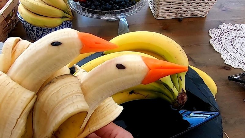 Животные из банана