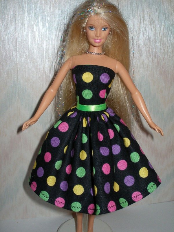 Самодельные платья для Барби