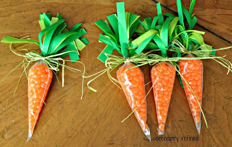 Морковка поделки младшая группа