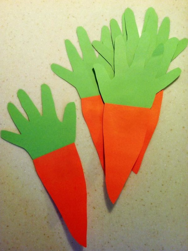 Реквизит грядка с морковками