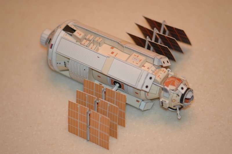 Модель космического корабля Союз Аполлон
