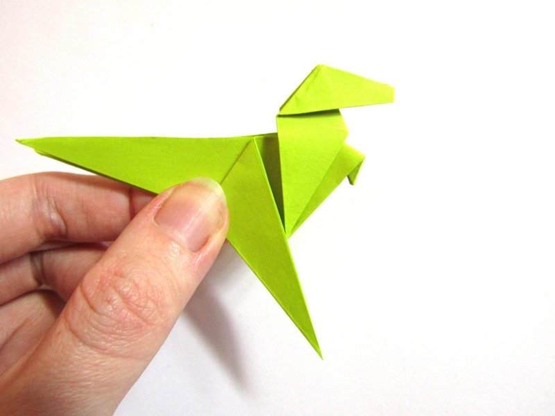 Кузнечик оригами из бумаги