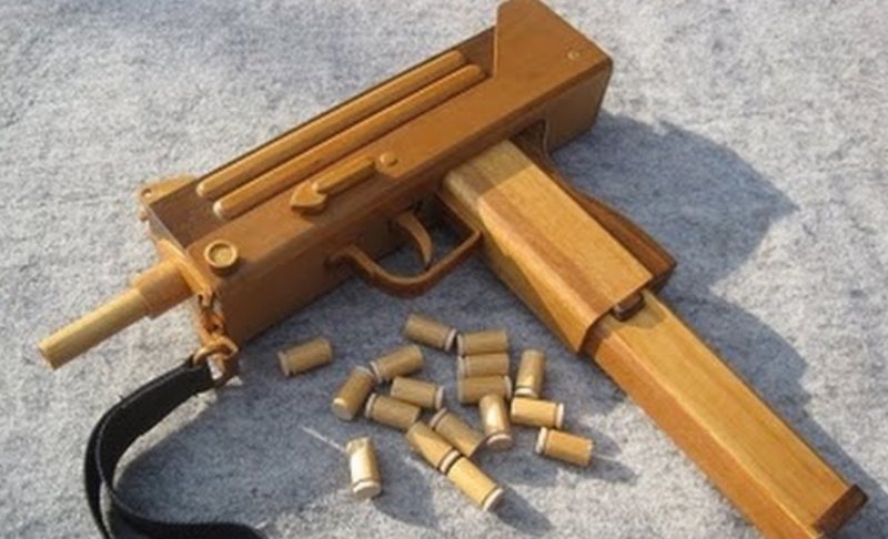 Зажигалка пистолет Макарова зоновские самоделки