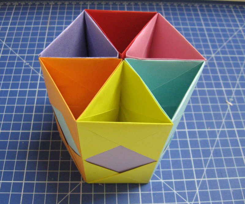 Карандашница оригами