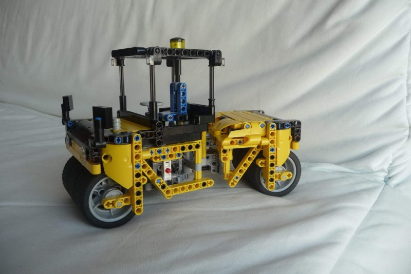 LEGO Technic печатная машинка
