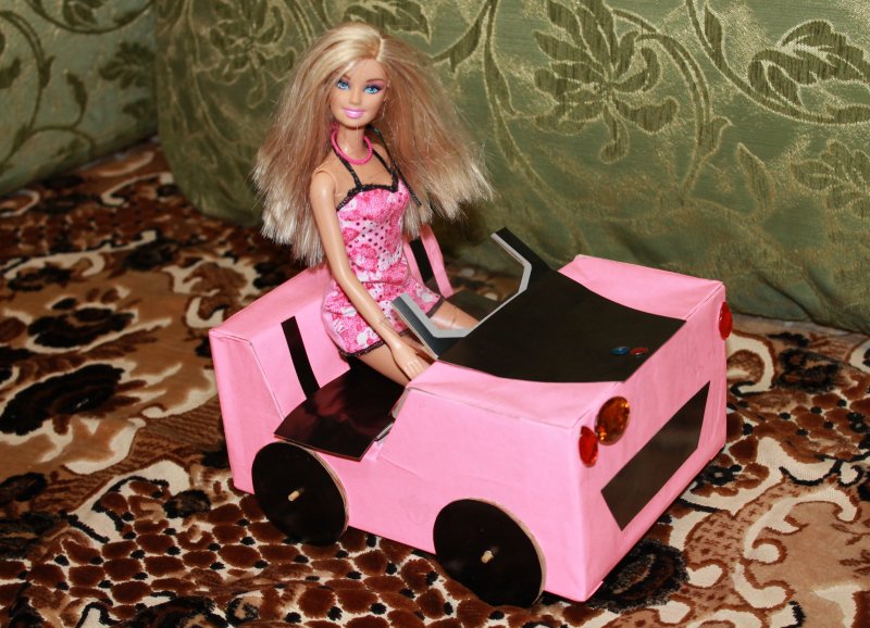 Барби с коляской