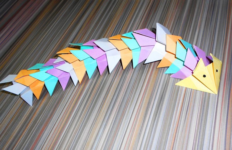 Подставка в технике оригами