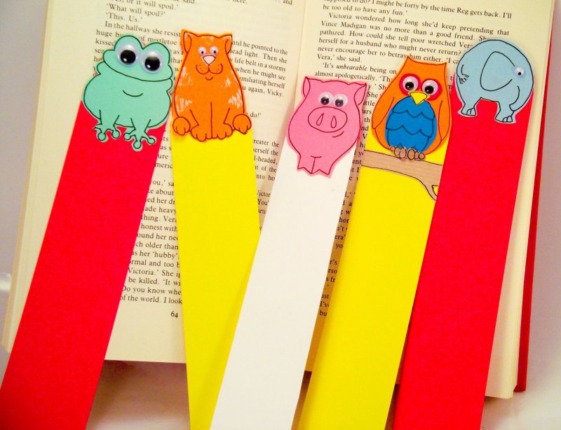 Закладки для книг из палочек от мороженого