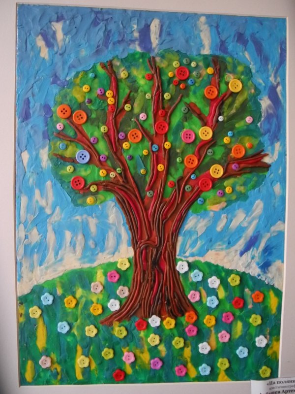 Сказочное дерево разноцветное