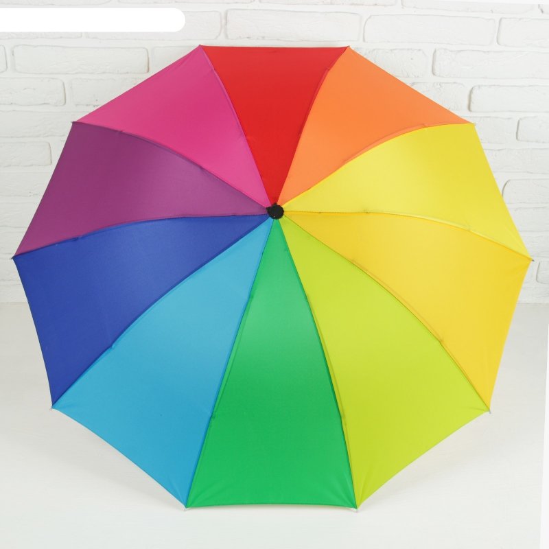 Декор из зонтиков