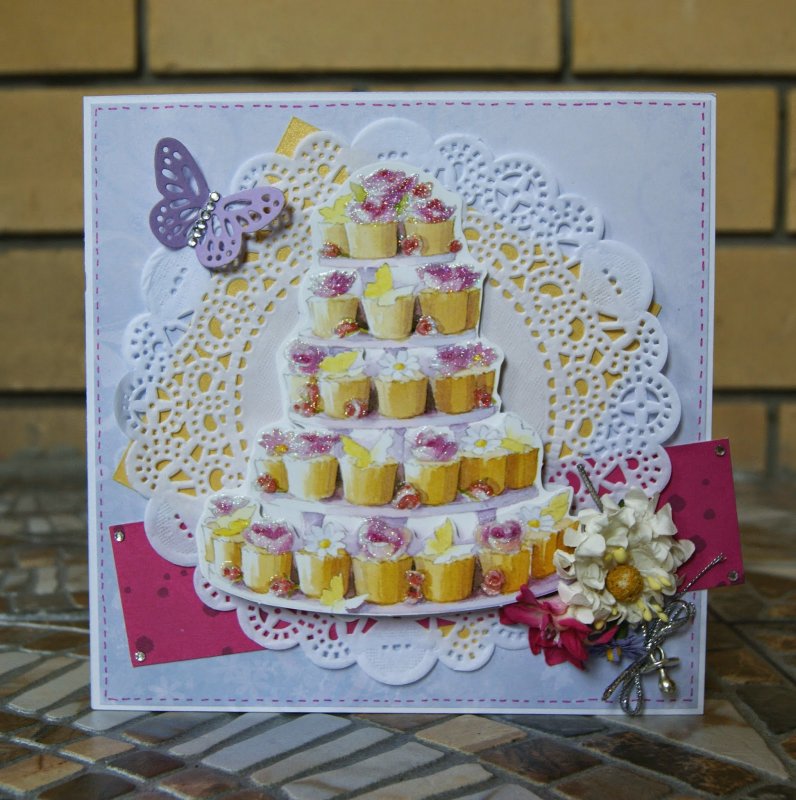 Скрапбукинг открытка с тортом