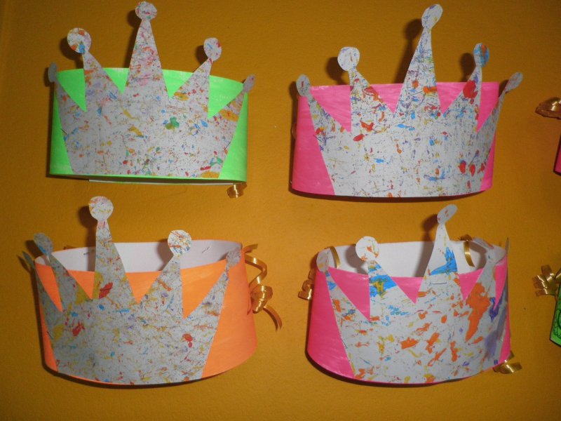 Бумажные короны для праздника