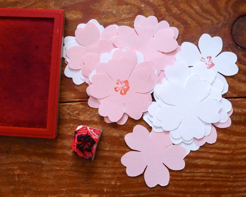Цветы Сакуры из бумаги