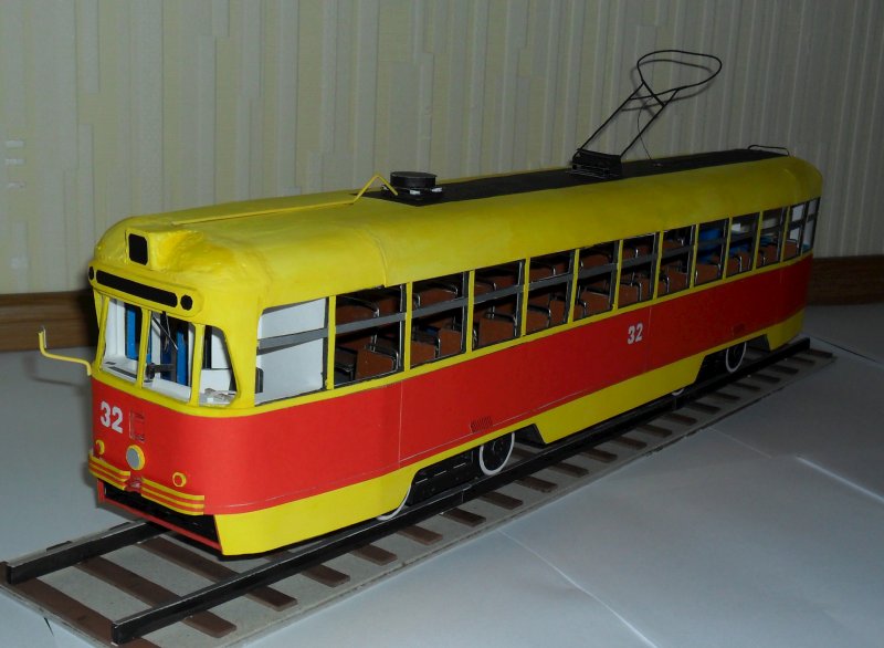 Модель трамвая КТМ-5