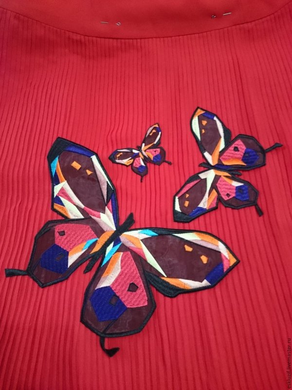 Аппликация бабочка из цветной бумаги для детей