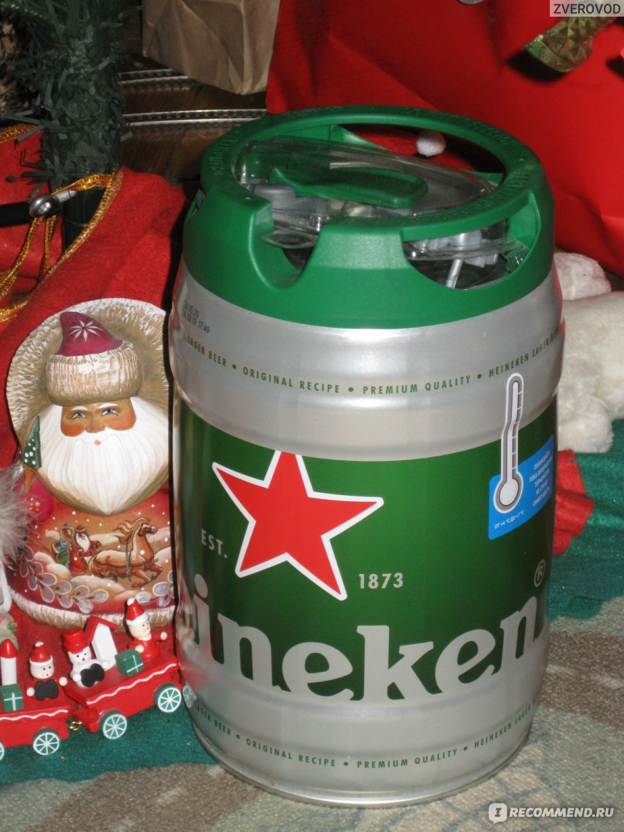 Пиво 5 литров бутылка. Бочонок Хайнекен 5л. Heineken бочонок 5 л. Пиво Heineken 5л бочка. Кега Хайнекен 5л.