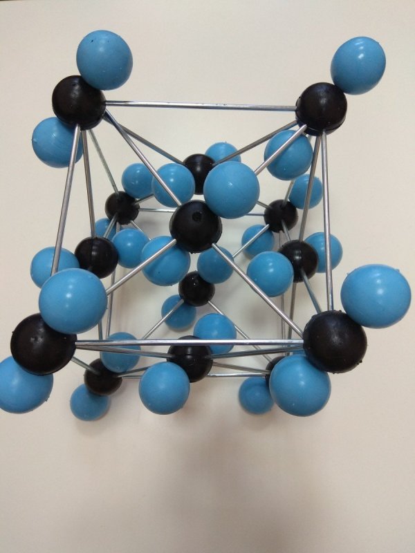 Молекулярная решетка воды. Модель кристаллической решетки магния. Модель кристаллической решетки воды. Кристаллическая решетка воды. Модель молекулярной кристаллической решетки.