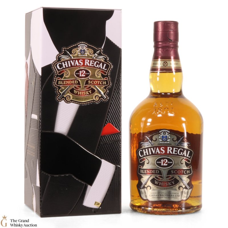 Чивас литр купить. Chivas Regal 12. Chivas Regal 12 Blended Scotch. Ригал 12 Чивас Ригал. Виски «Chivas Regal» 12 years old.