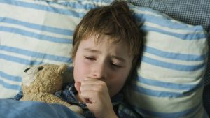 Как лечить сухой кашель у ребенка?