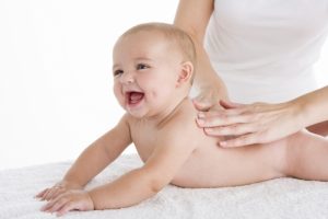 Как делать массаж ребенку?