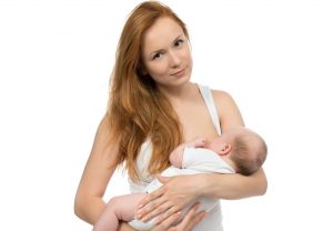 как держать ребенка на руках